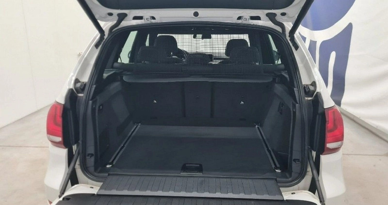 BMW X5 cena 110000 przebieg: 172587, rok produkcji 2016 z Swarzędz małe 232